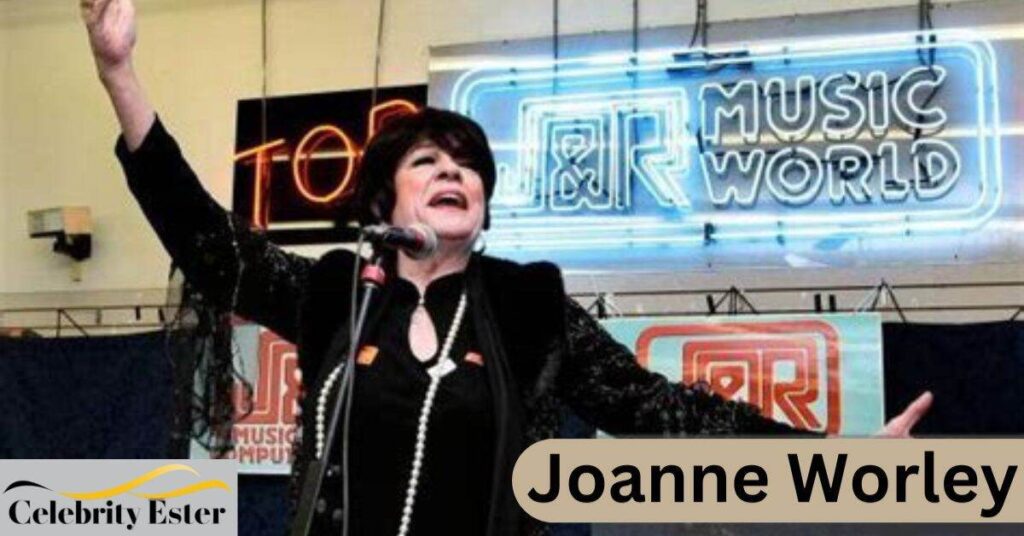 what-awards-and-recognitions-has-joanne-worley-received (1)